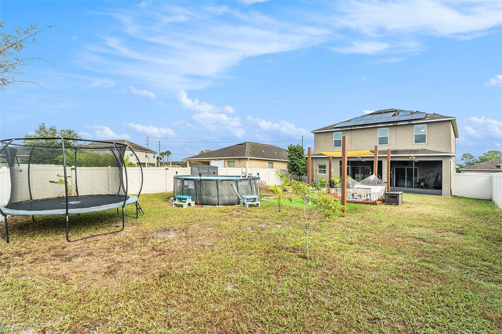 Image 27 of 46 For 13728 Newport Shores Drive