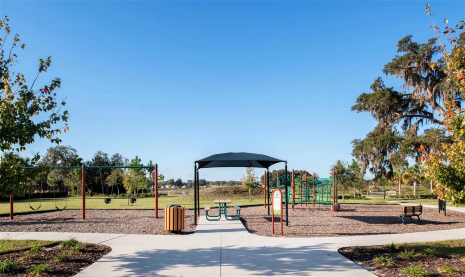 Image 38 of 46 For 13728 Newport Shores Drive