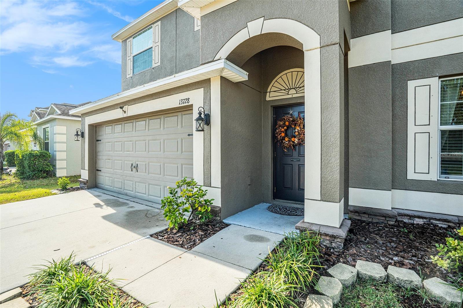 Image 4 of 46 For 13728 Newport Shores Drive