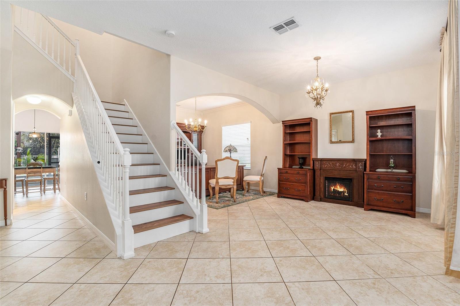 Image 5 of 46 For 13728 Newport Shores Drive