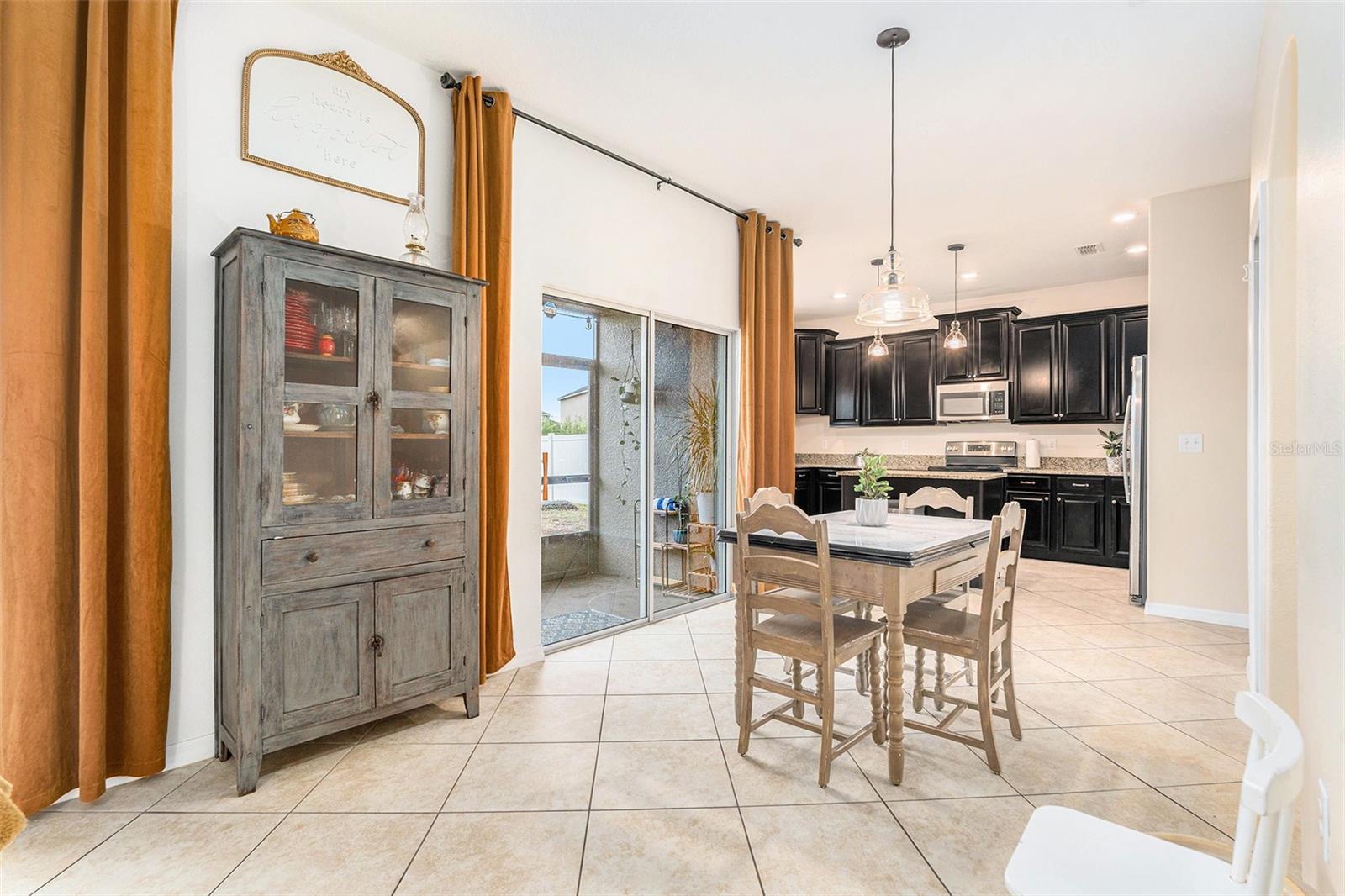 Image 9 of 46 For 13728 Newport Shores Drive