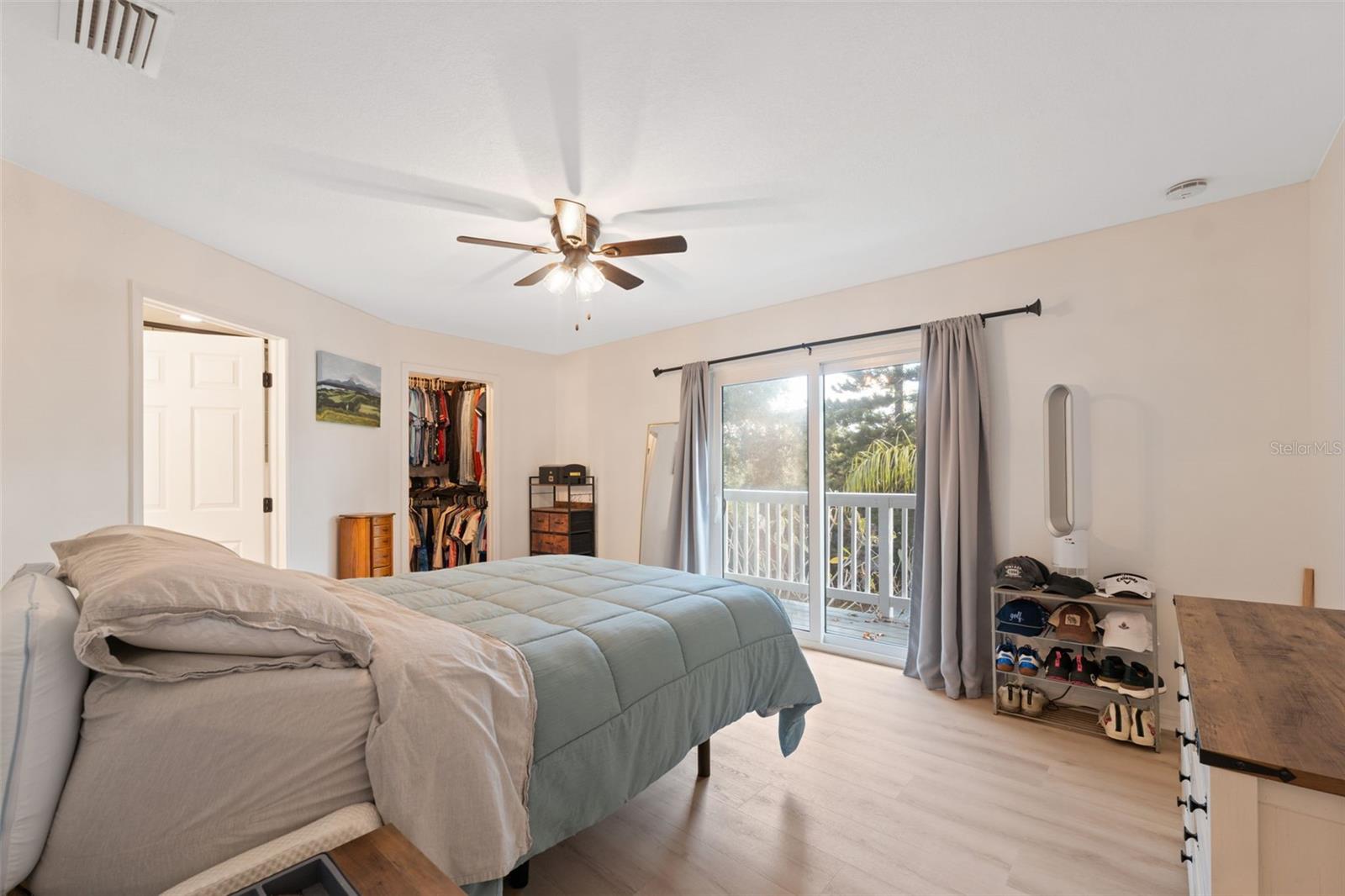 Image 20 of 49 For 1325 Abbey Crescent Lane