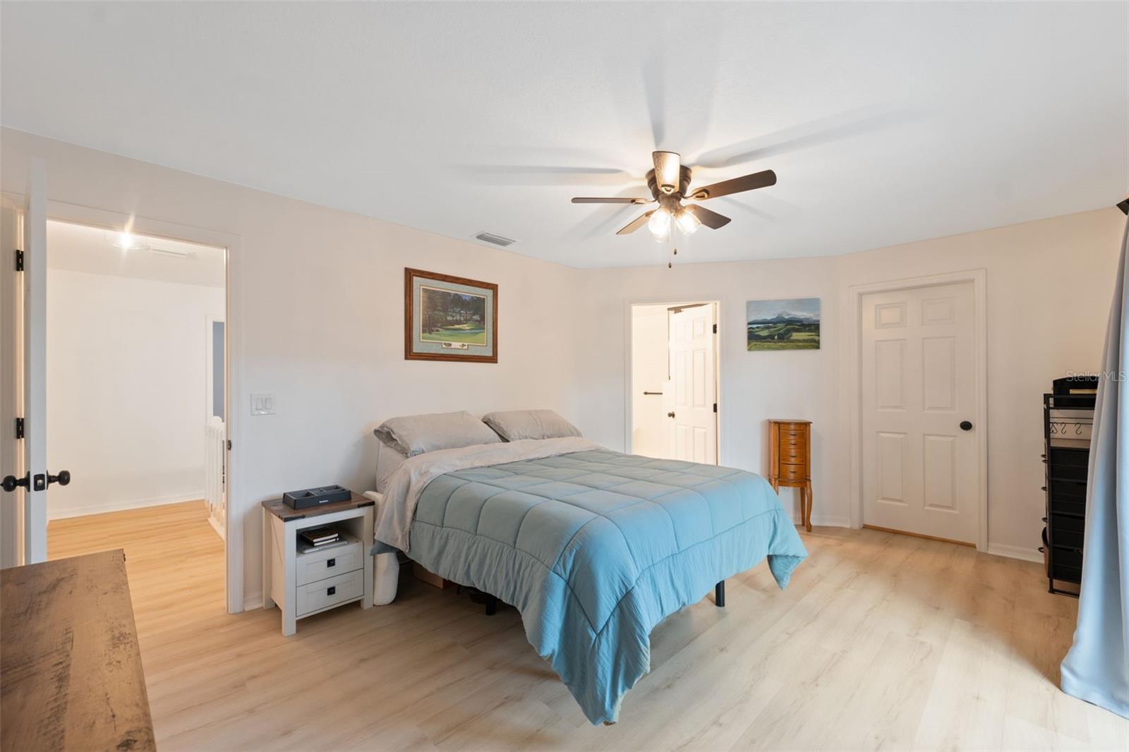 Image 21 of 49 For 1325 Abbey Crescent Lane