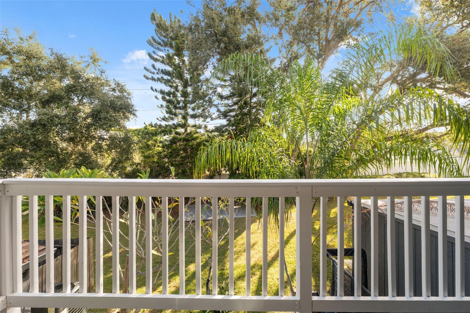 Image 22 of 49 For 1325 Abbey Crescent Lane