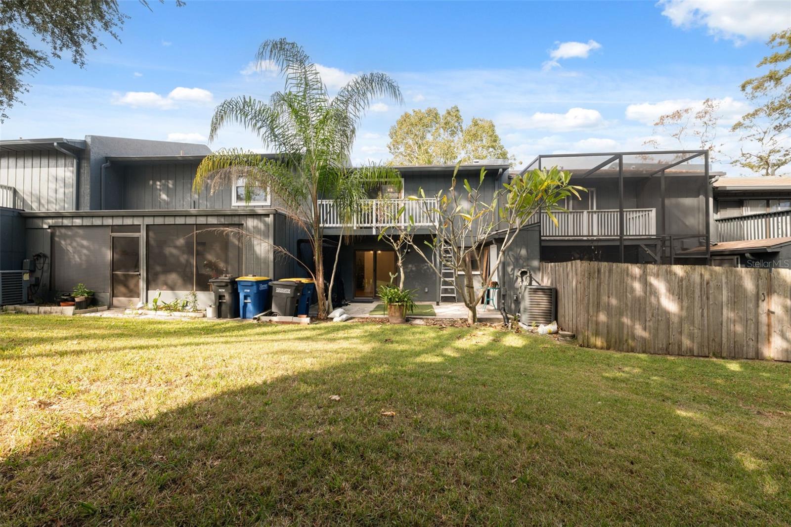 Image 38 of 49 For 1325 Abbey Crescent Lane