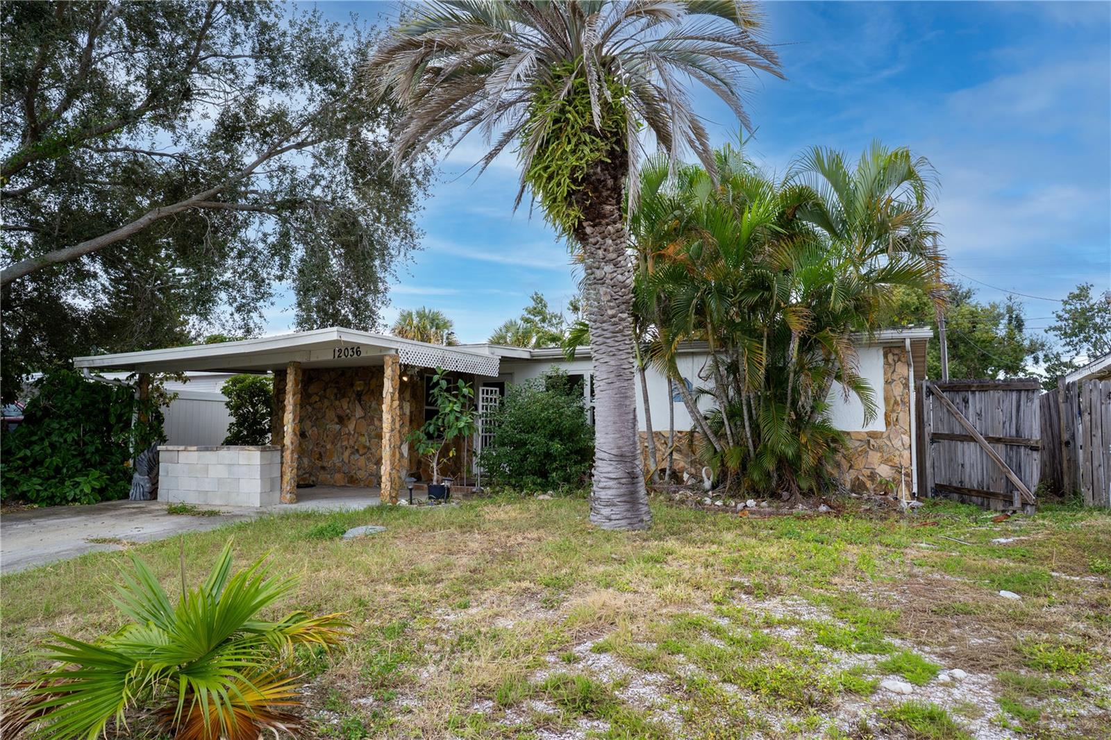 Details for 12036 105th Street N, LARGO, FL 33773