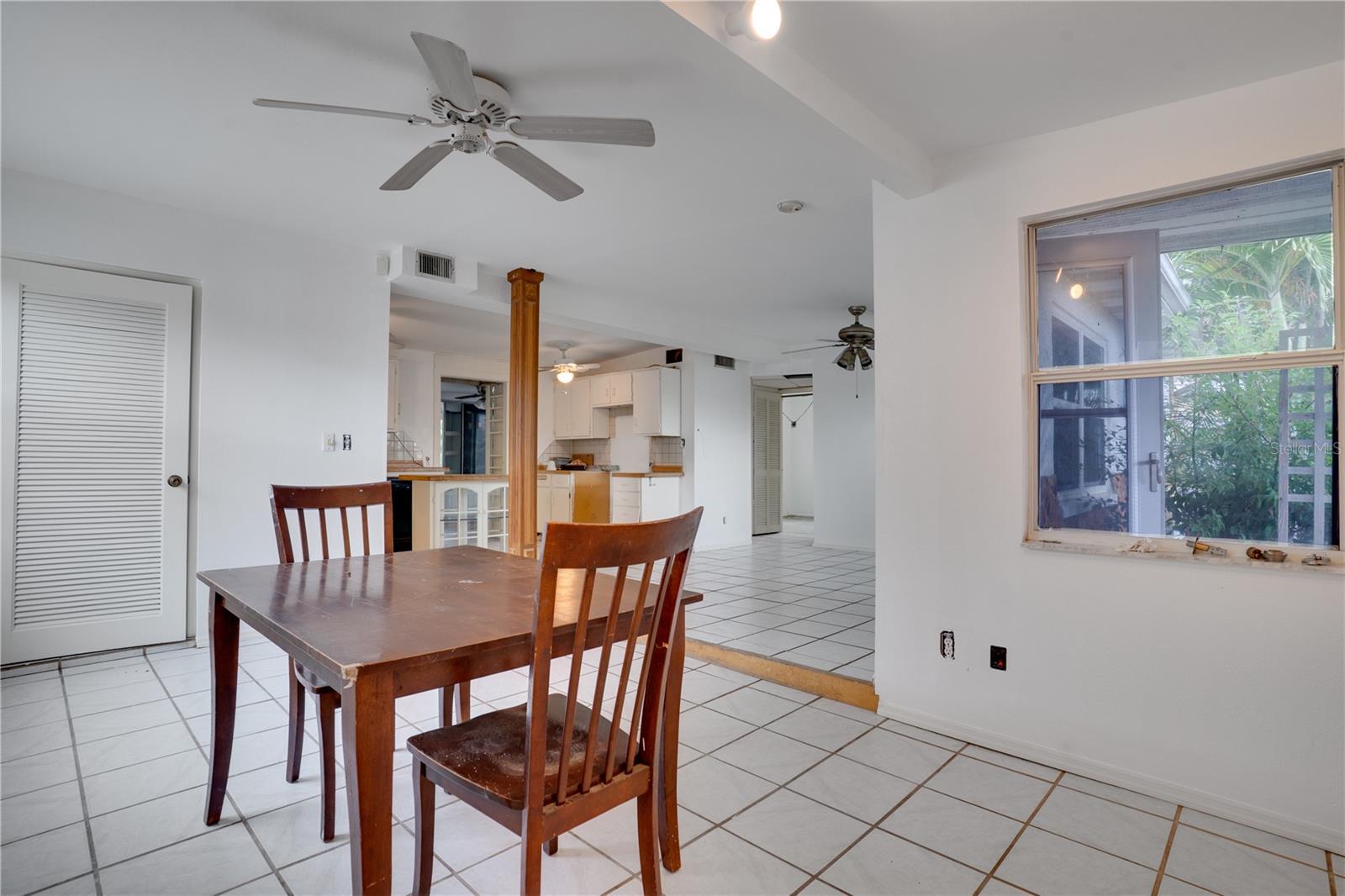 Image 13 of 31 For 12036 105th Street N