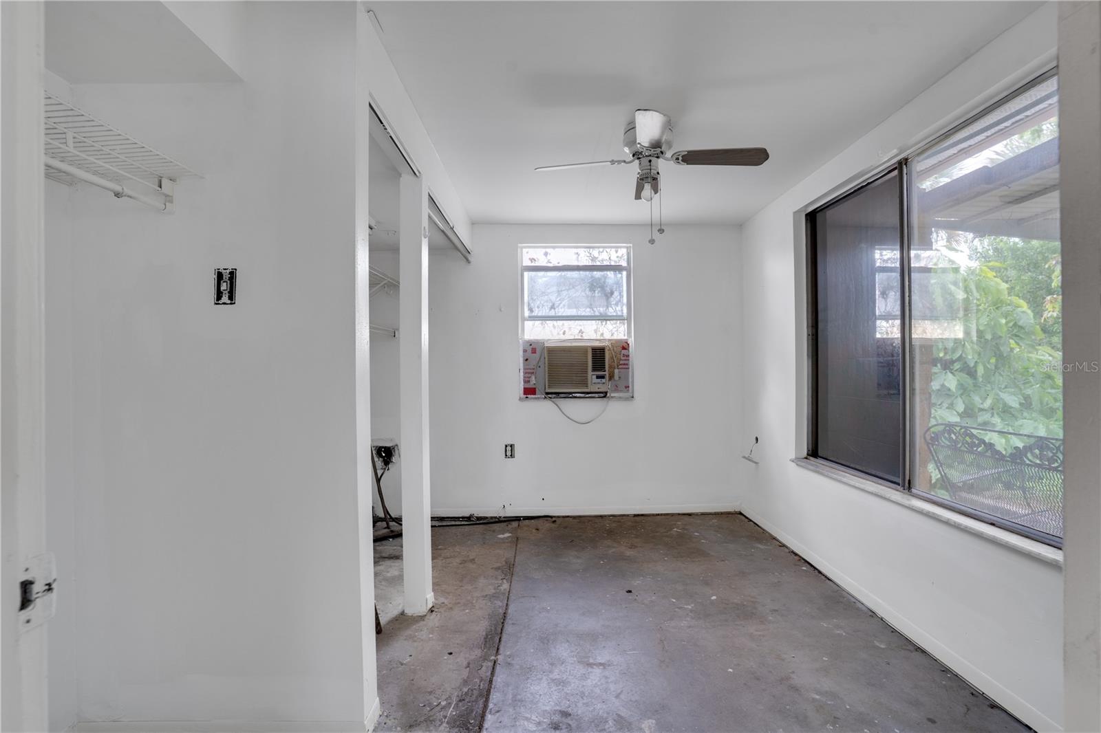 Image 16 of 31 For 12036 105th Street N