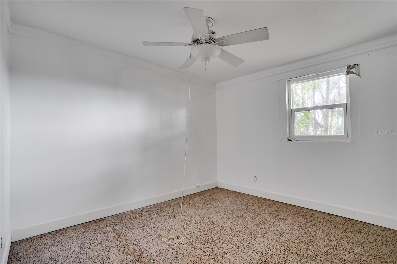 Image 21 of 31 For 12036 105th Street N