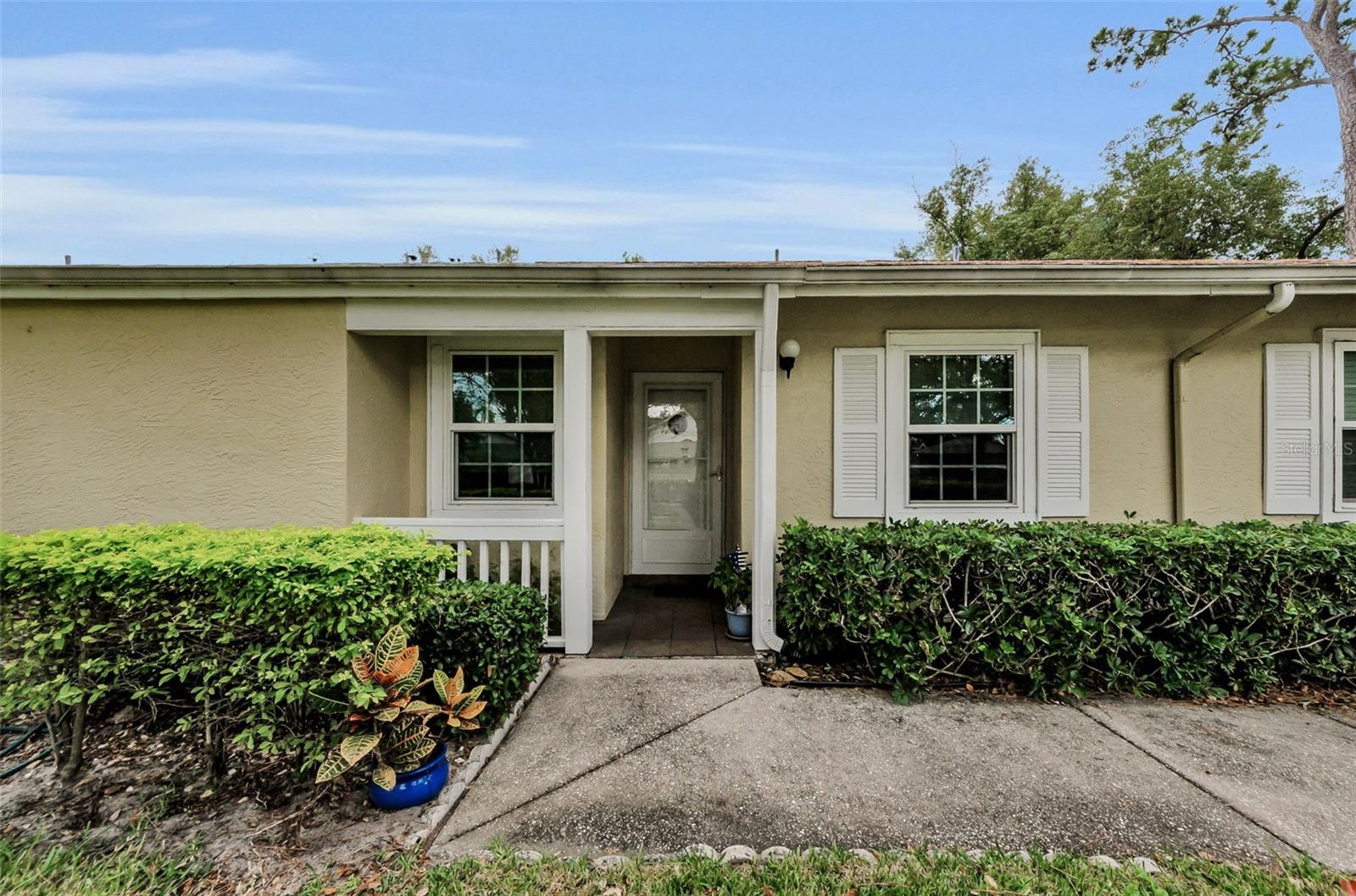 Image 21 of 30 For 1460 Oak Hill Drive 103