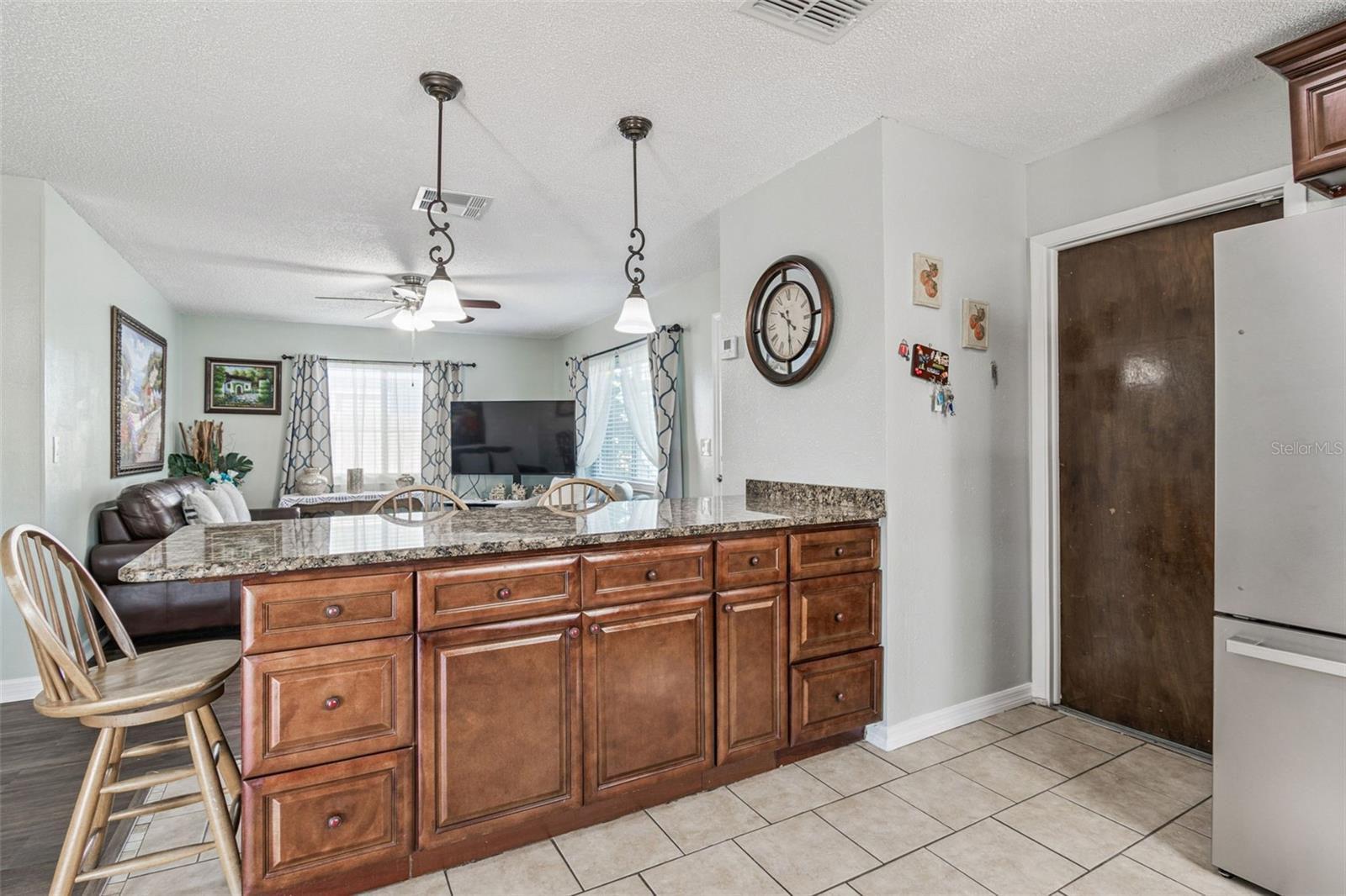 Image 27 of 77 For 6500 69th Avenue N