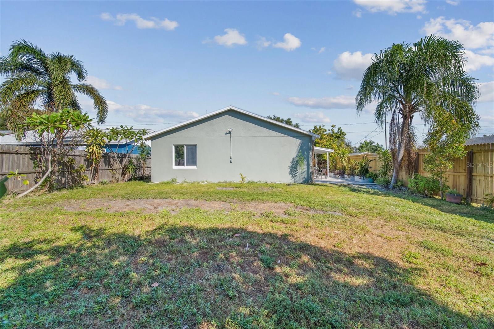 Image 59 of 77 For 6500 69th Avenue N