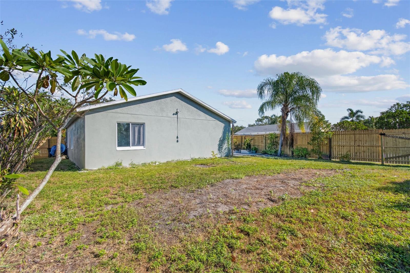 Image 61 of 77 For 6500 69th Avenue N