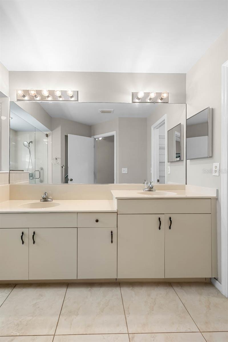 Image 17 of 54 For 1209 Litchfield Drive 42