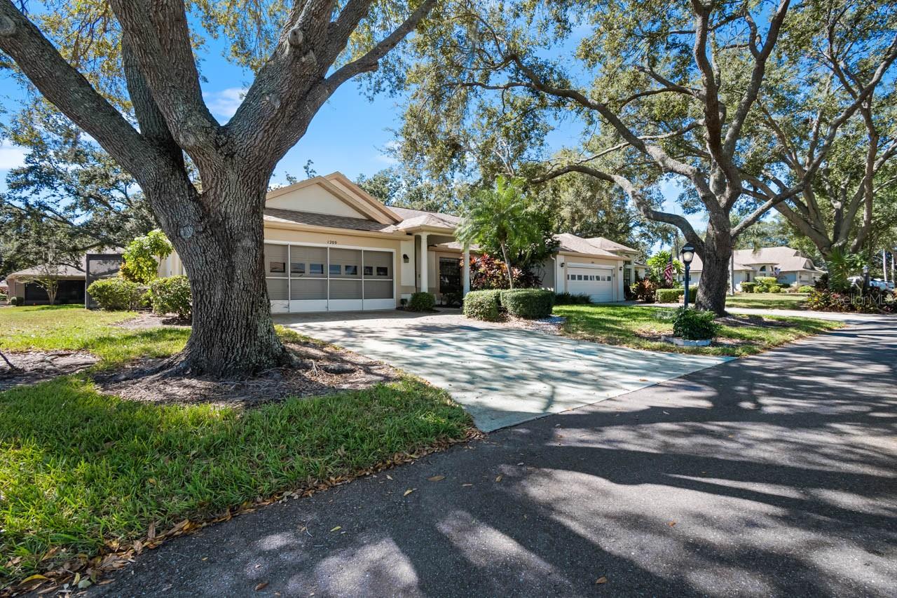 Image 32 of 54 For 1209 Litchfield Drive 42