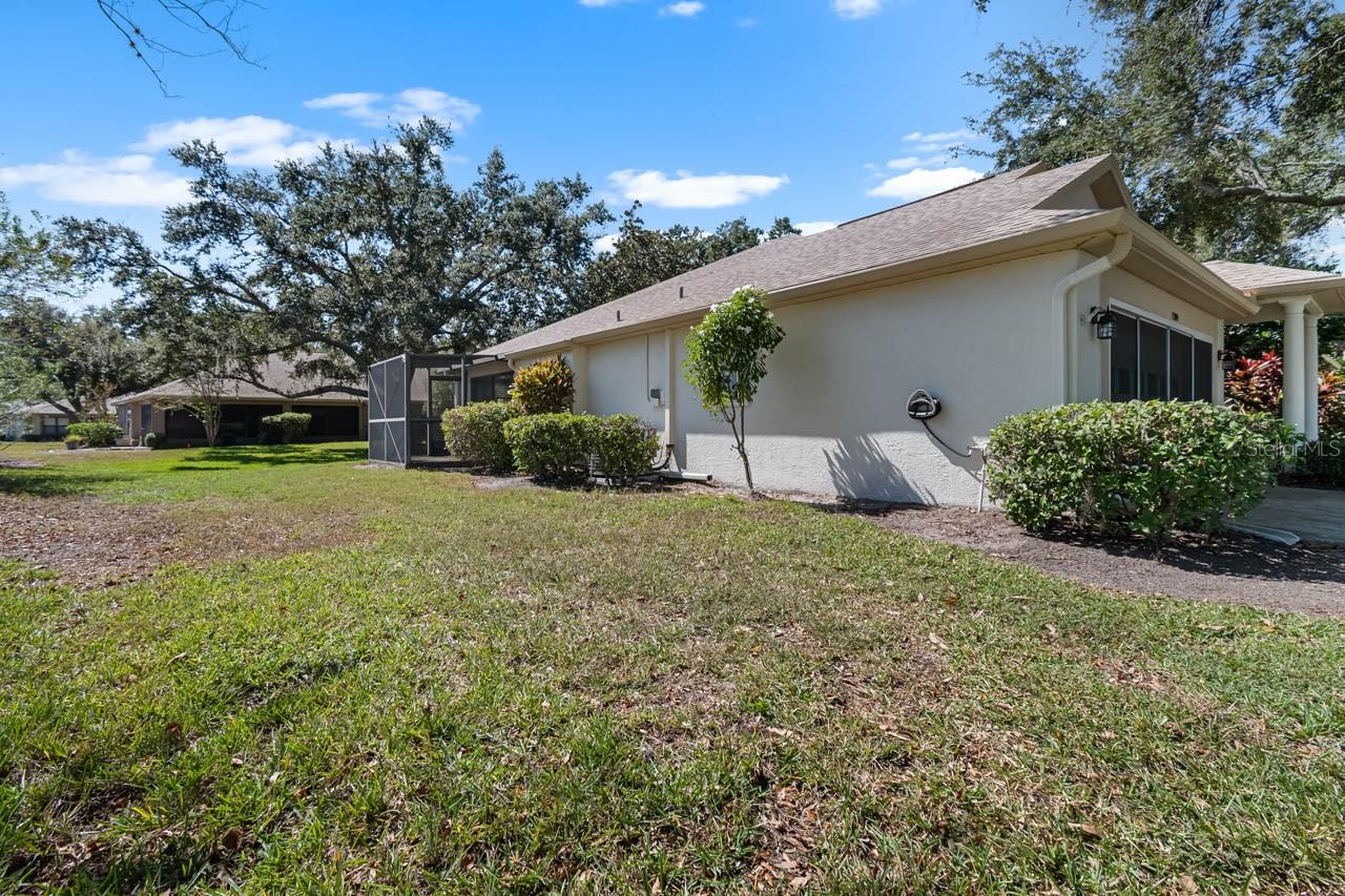 Image 33 of 54 For 1209 Litchfield Drive 42