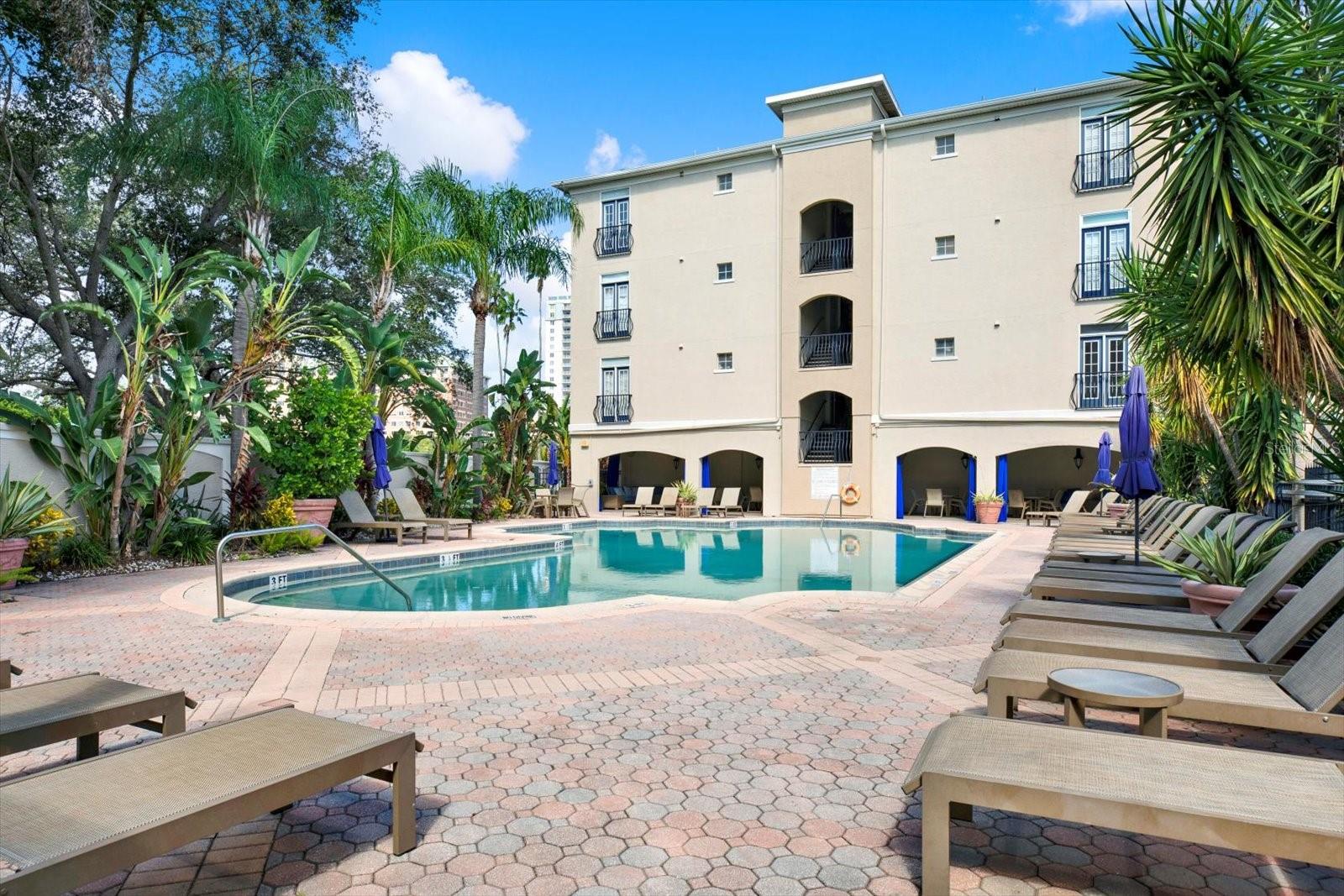 Image 19 of 33 For 501 Knights Run Avenue 1133