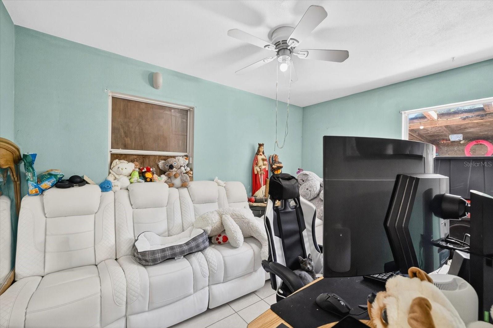 Image 22 of 41 For 2839 19th Street W