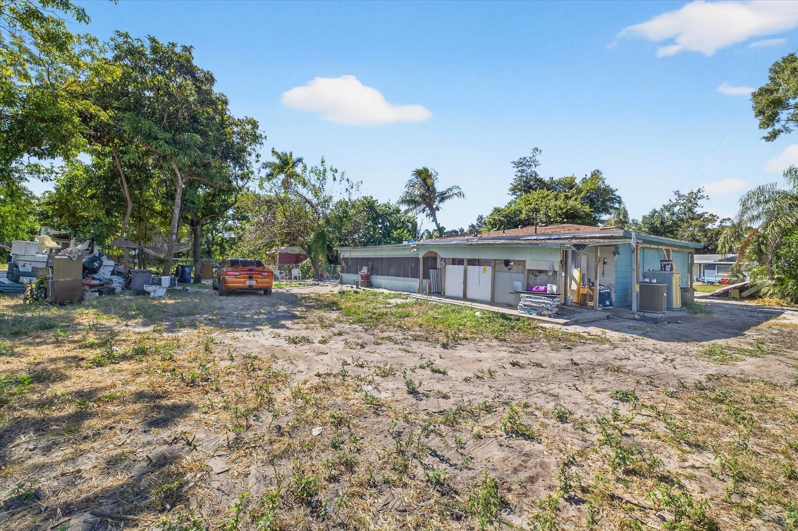 Image 34 of 41 For 2839 19th Street W