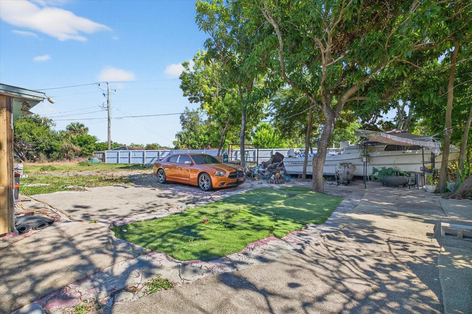 Image 35 of 41 For 2839 19th Street W