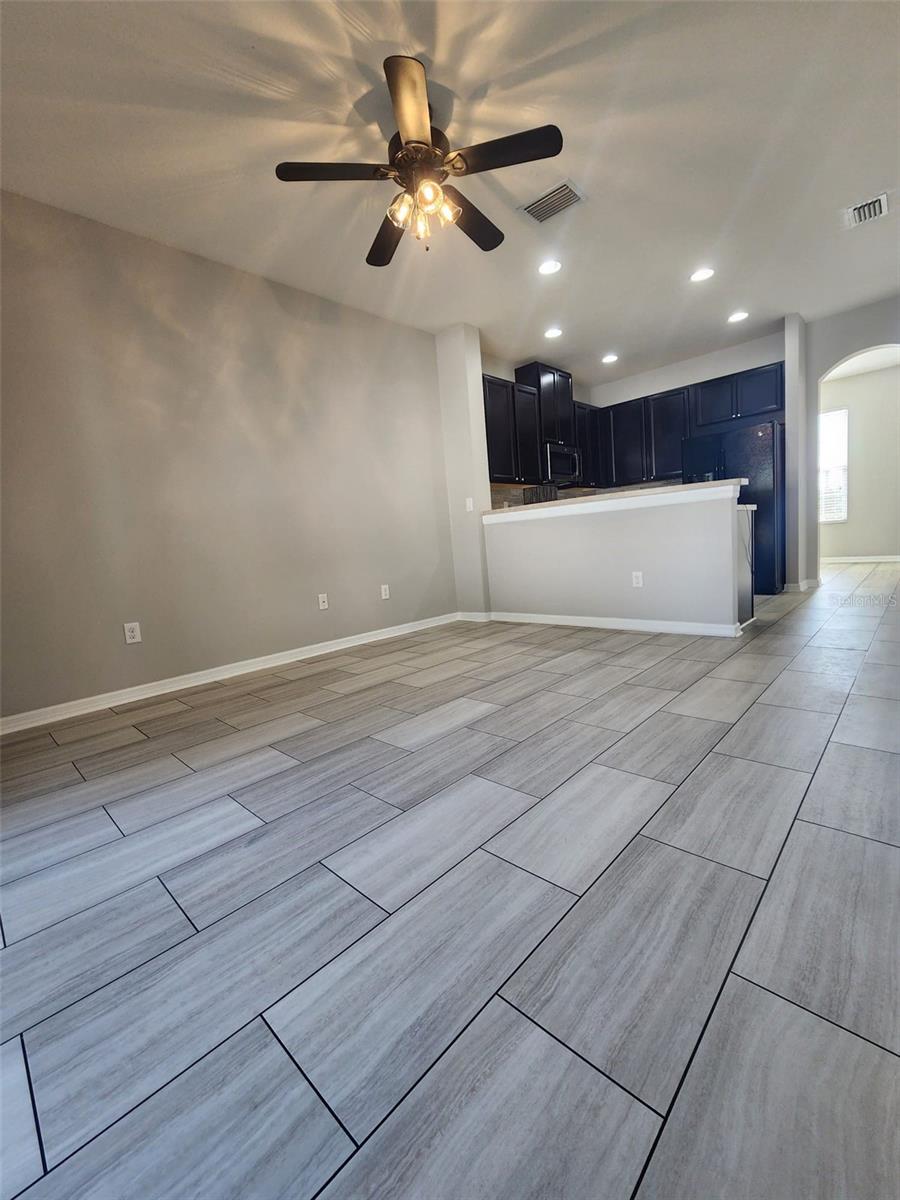 Image 2 of 21 For 7010 Spotted Deer Place