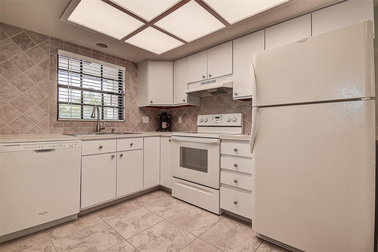 Image 5 of 38 For 12900 Vonn Road C202