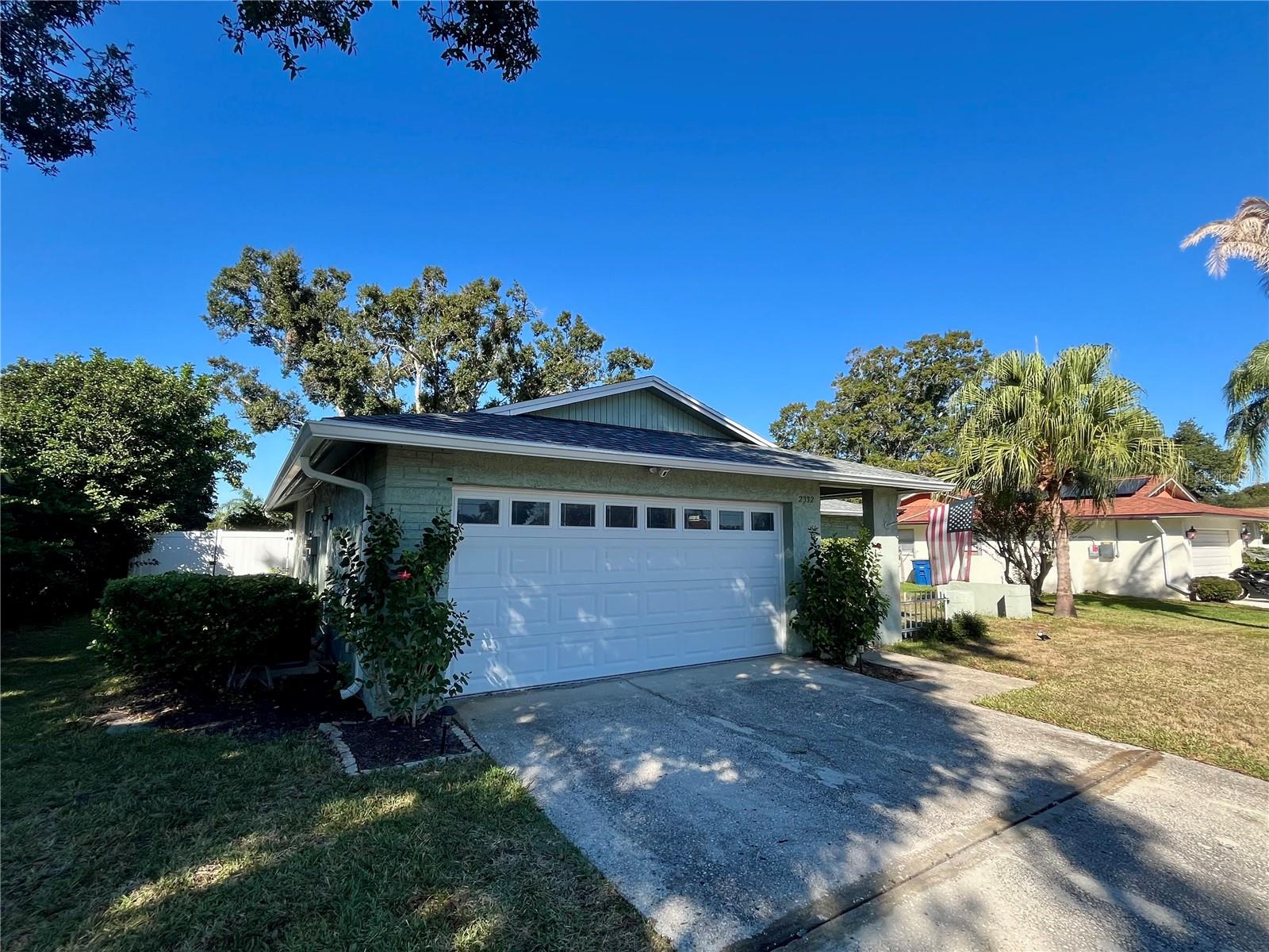 Image 3 of 26 For 2332 Hawthorne Drive