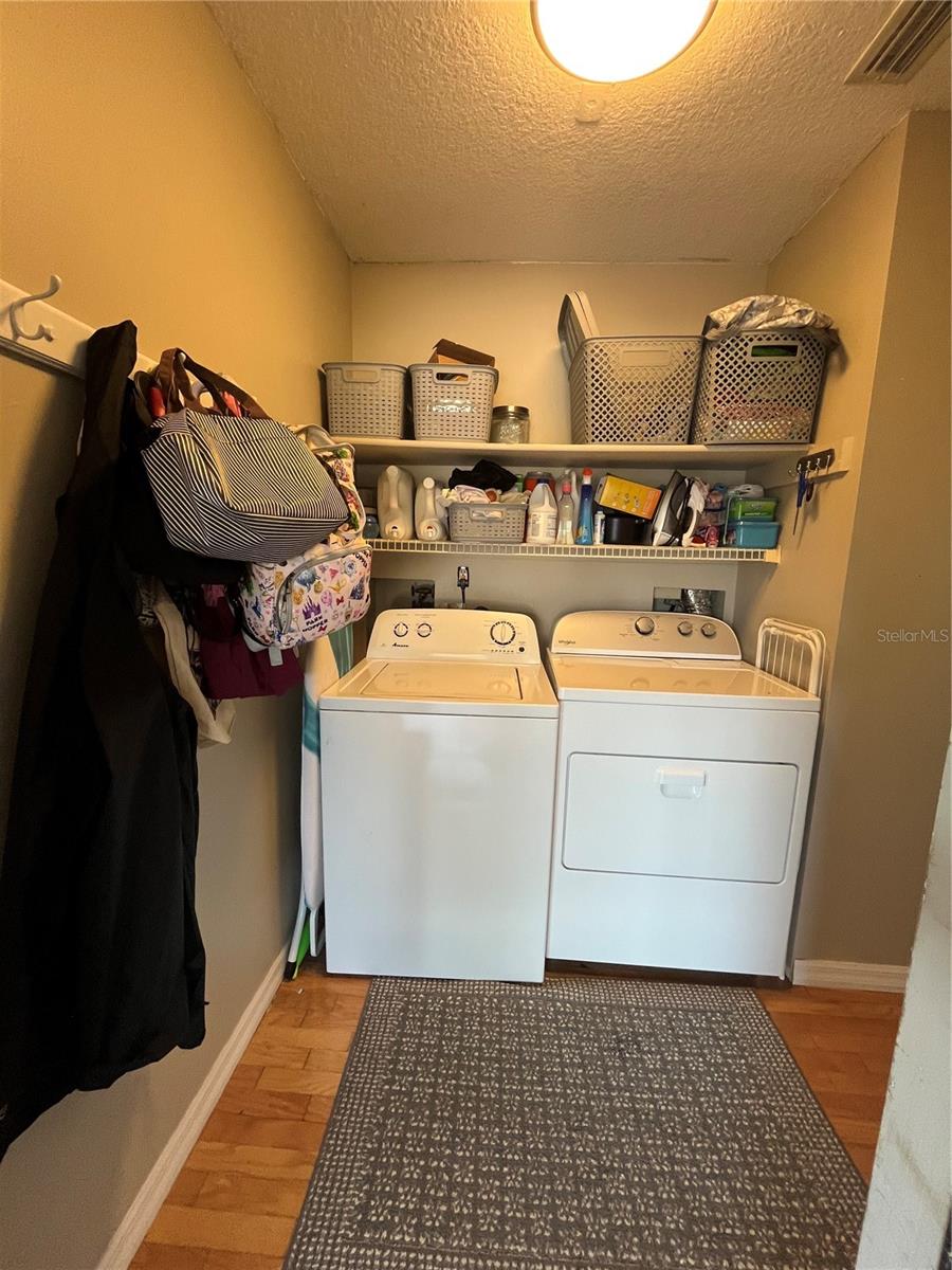 Image 8 of 26 For 2332 Hawthorne Drive