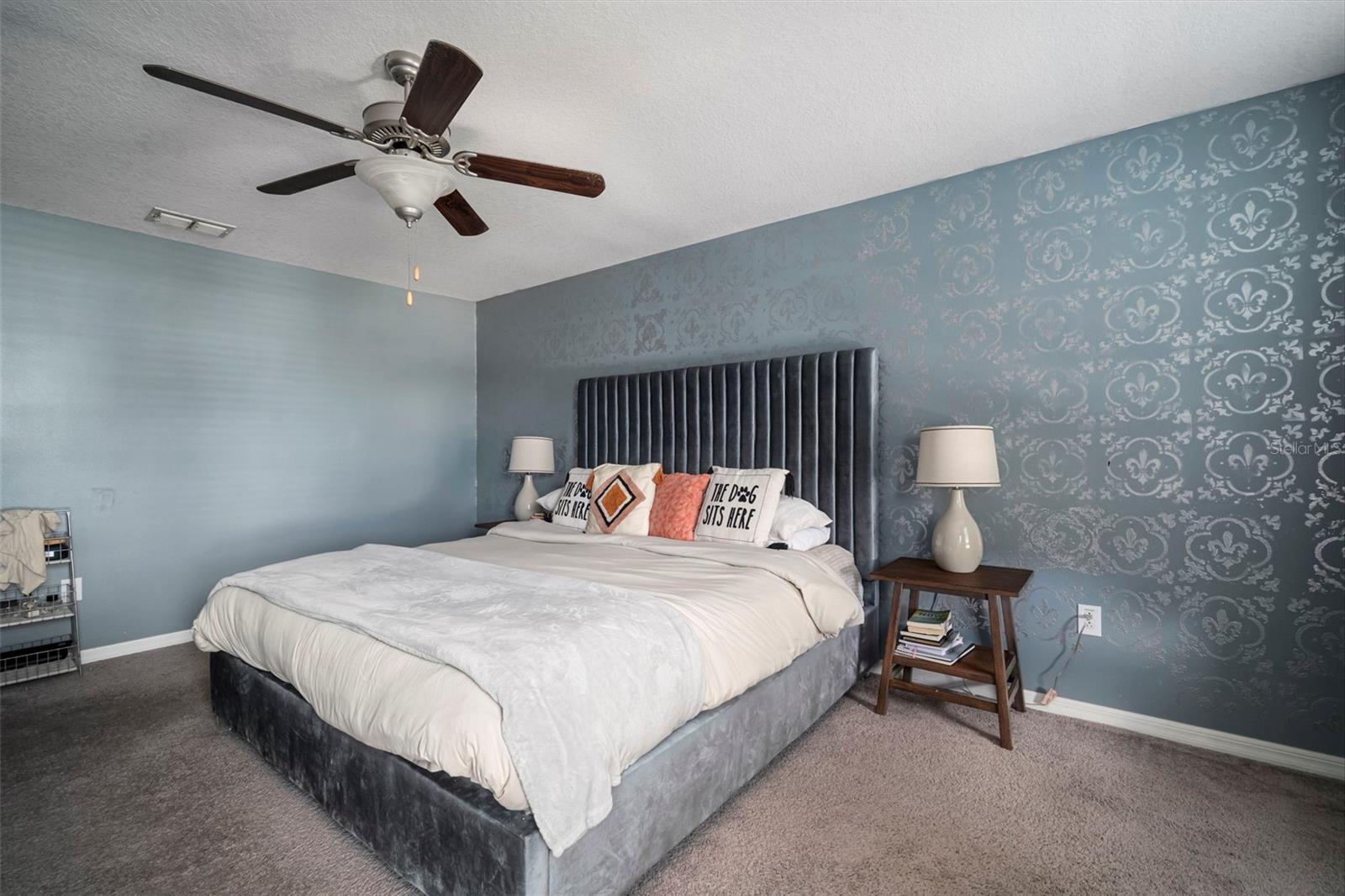 Image 18 of 46 For 10523 Lake Montauk Drive