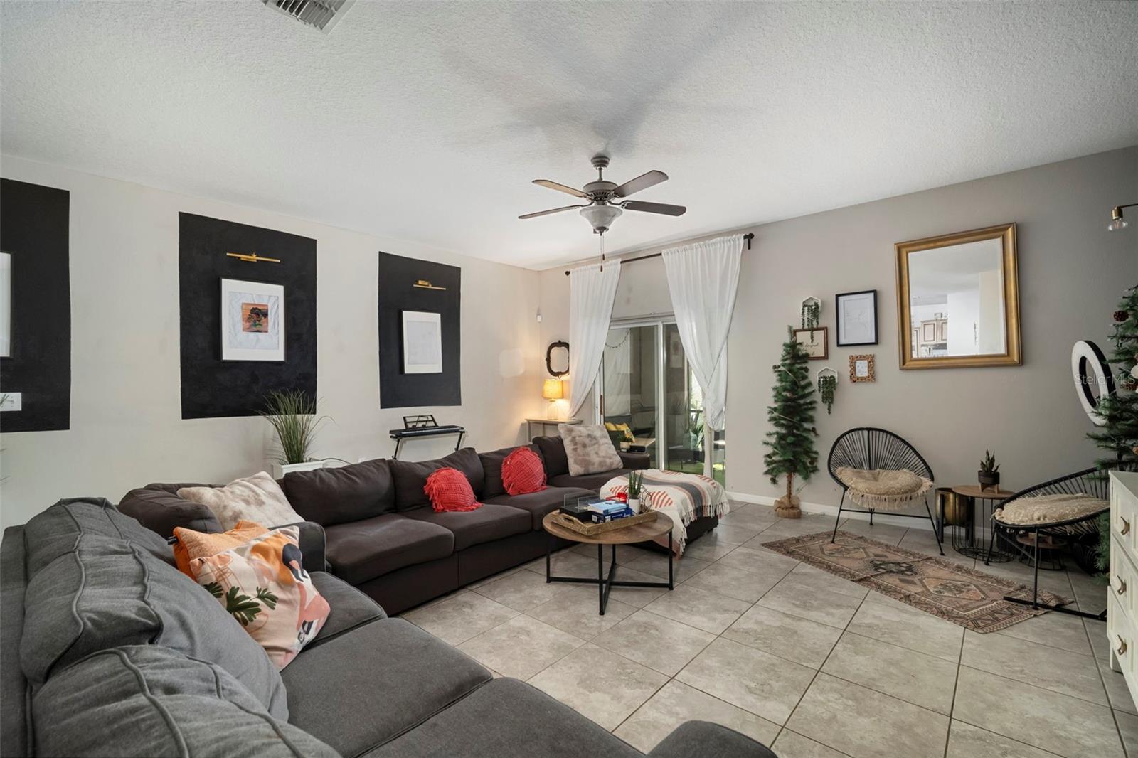 Image 7 of 46 For 10523 Lake Montauk Drive