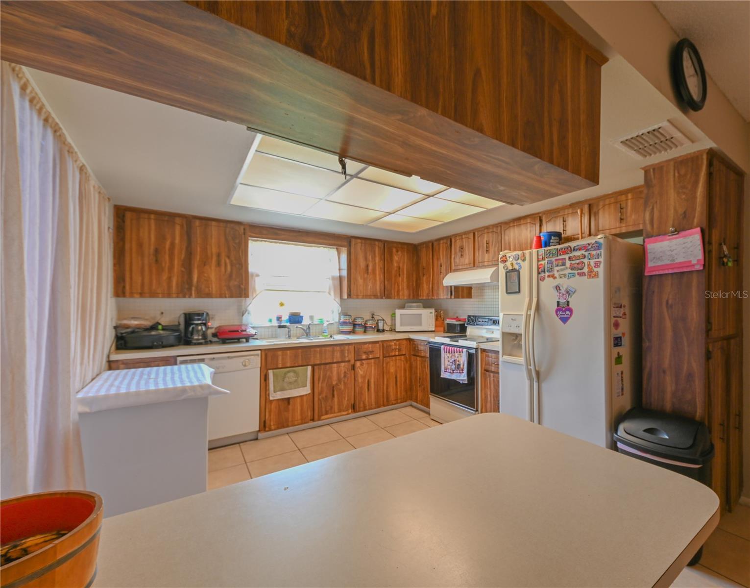 Image 17 of 29 For 8012 Embassy Boulevard