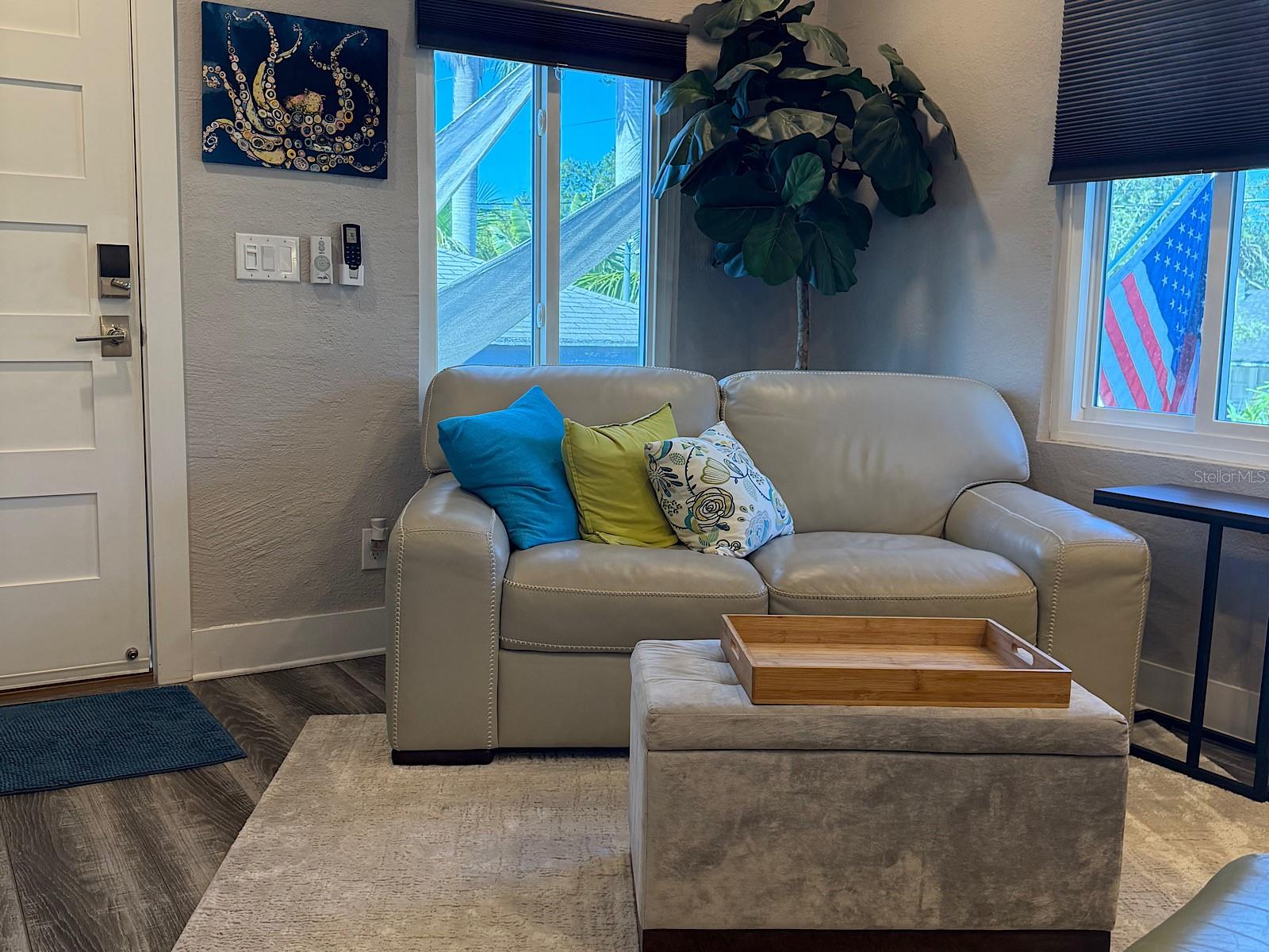 Image 3 of 8 For 263 21st Avenue S