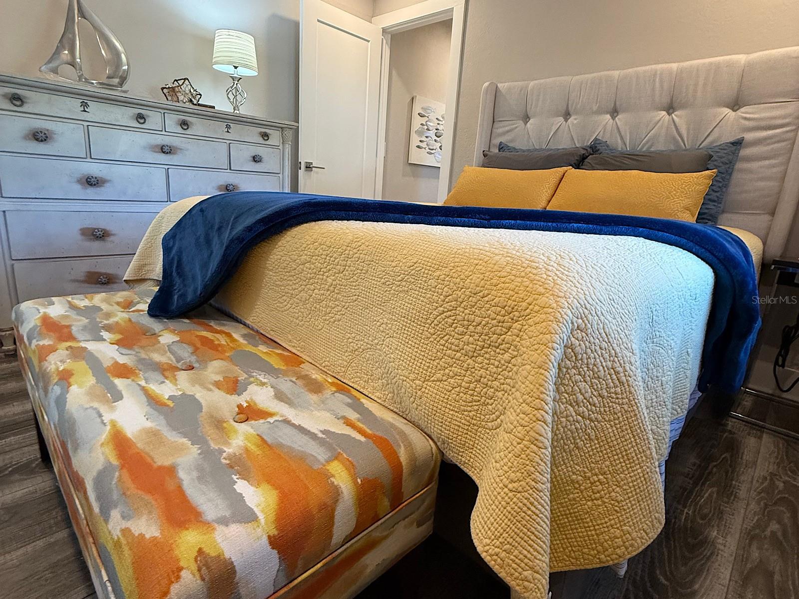 Image 7 of 8 For 263 21st Avenue S