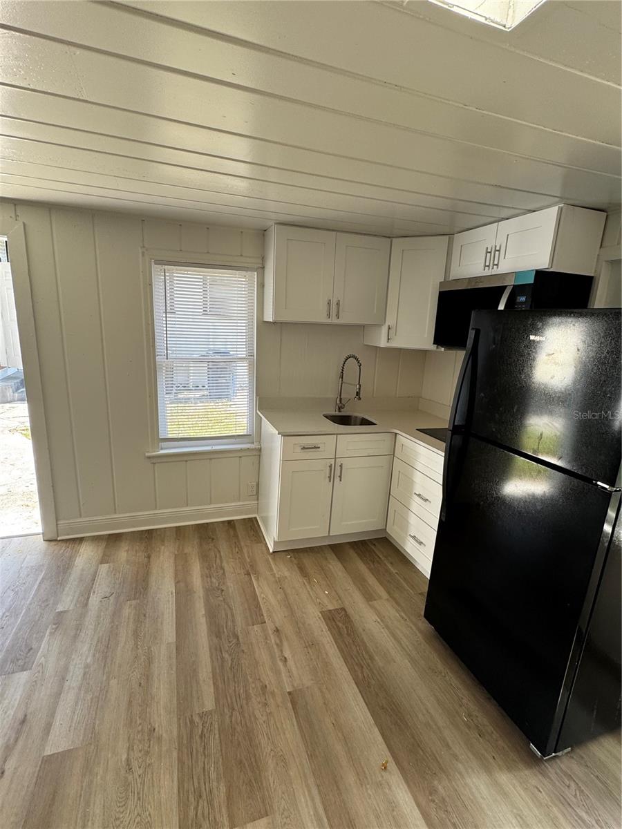 Image 5 of 8 For 2914 10th Street C