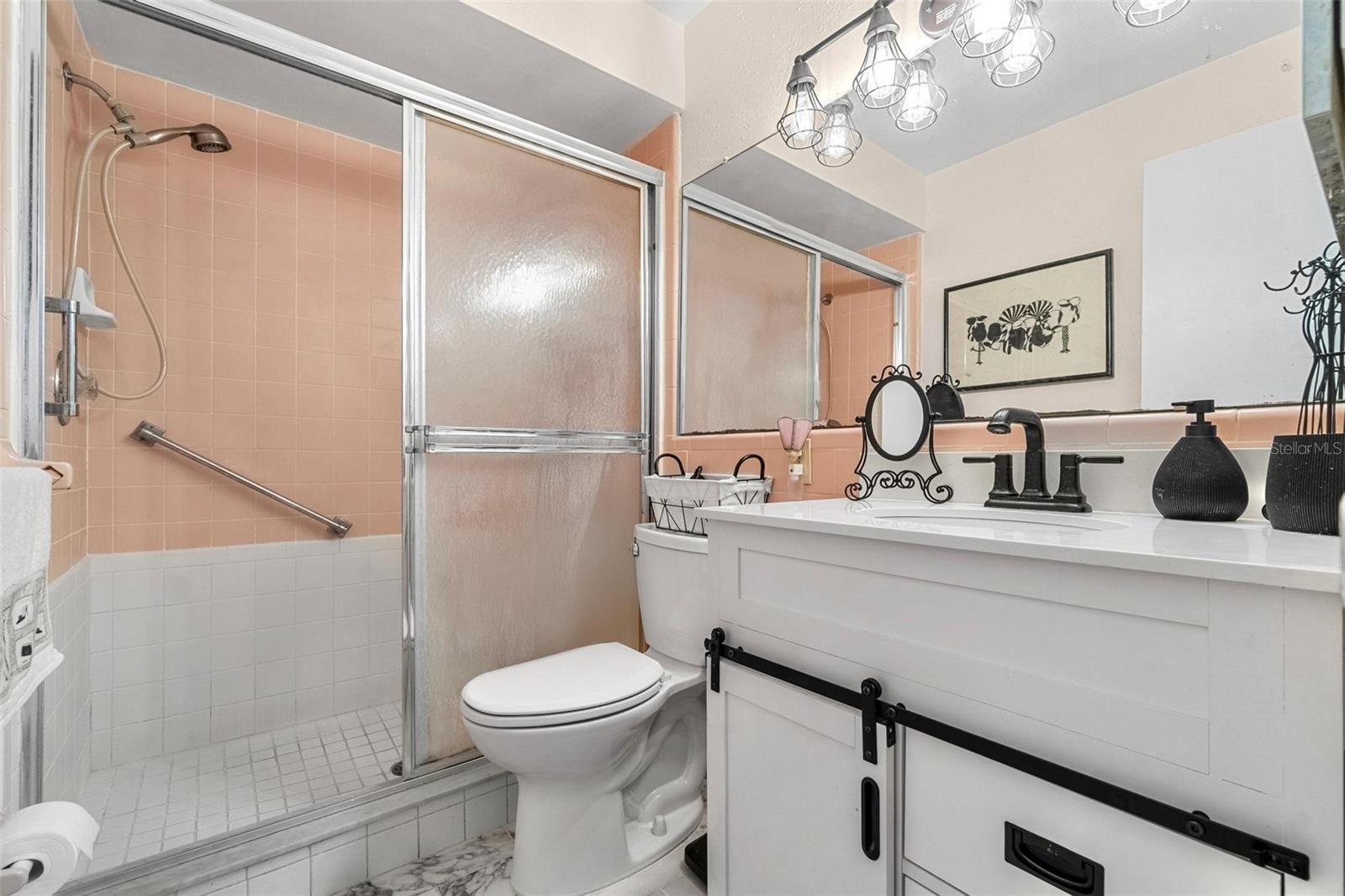 Image 17 of 23 For 610 Indian Rocks Road N 103