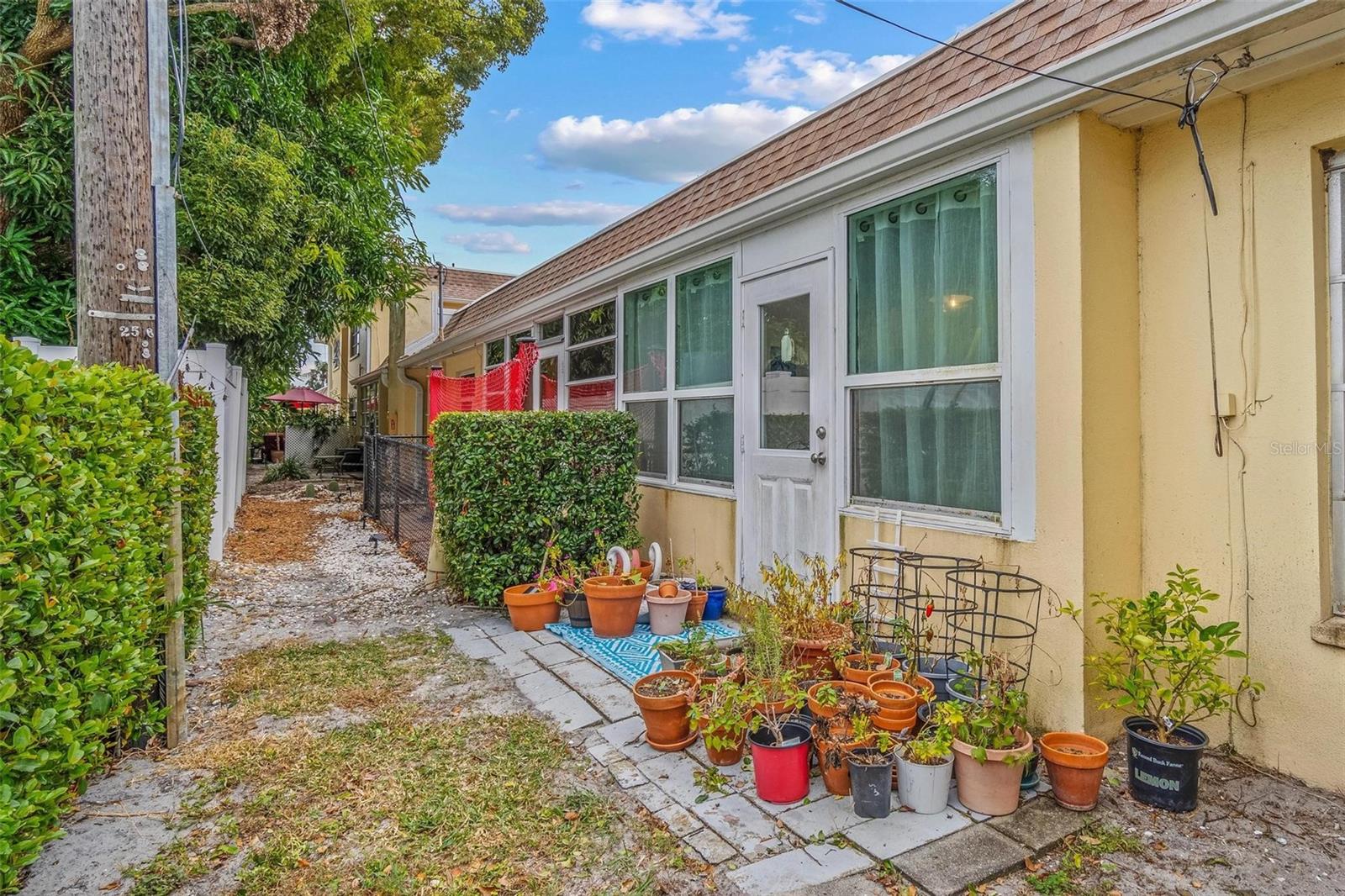 Image 22 of 23 For 610 Indian Rocks Road N 103