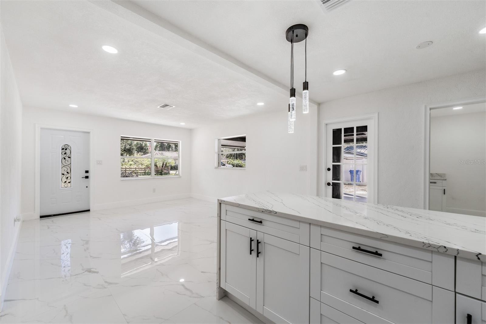 Image 12 of 28 For 1413 May Street