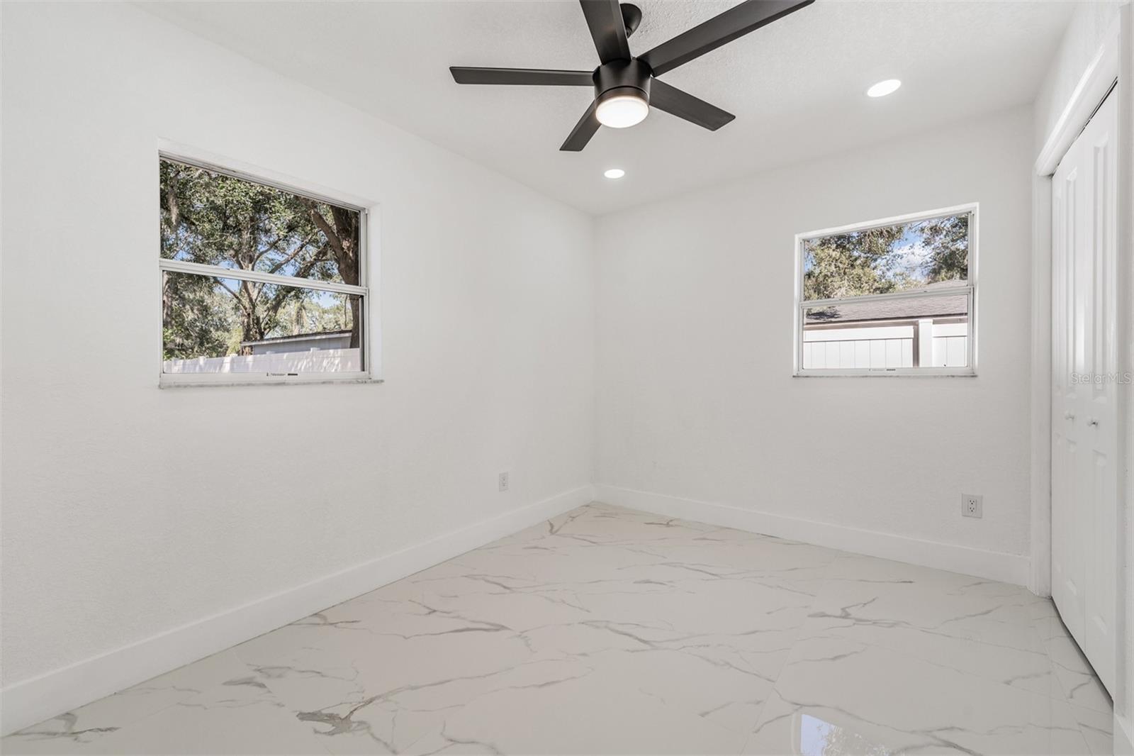 Image 23 of 28 For 1413 May Street