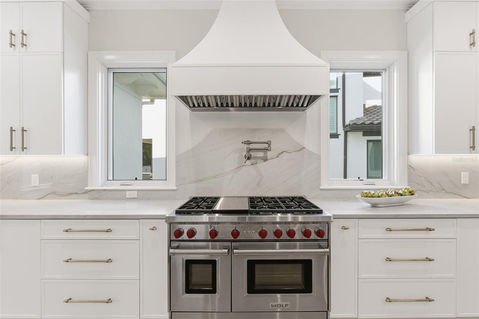 Image 15 of 98 For 214 Aranda Street Ne