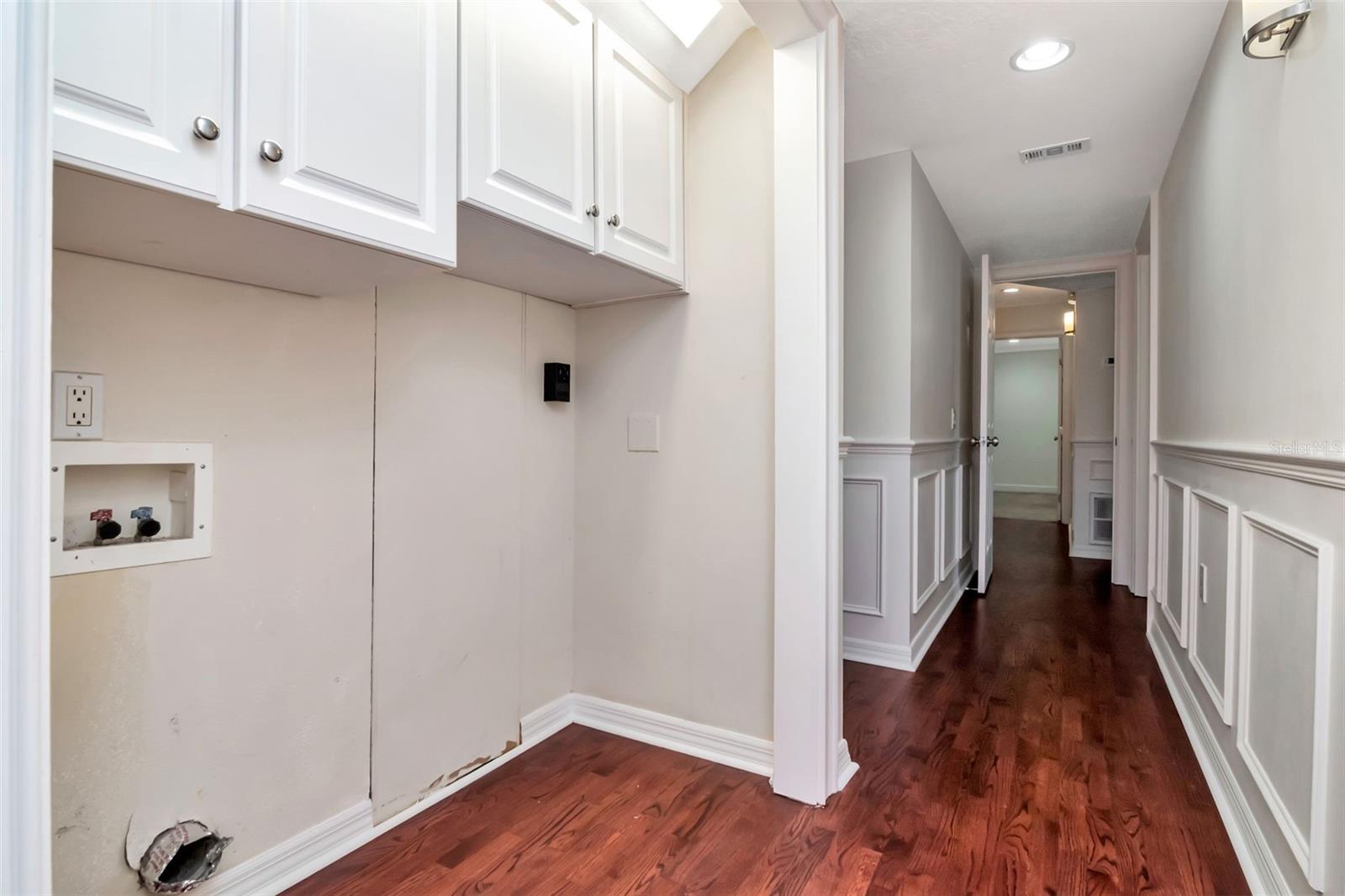 Image 40 of 76 For 5071 Windover Lane