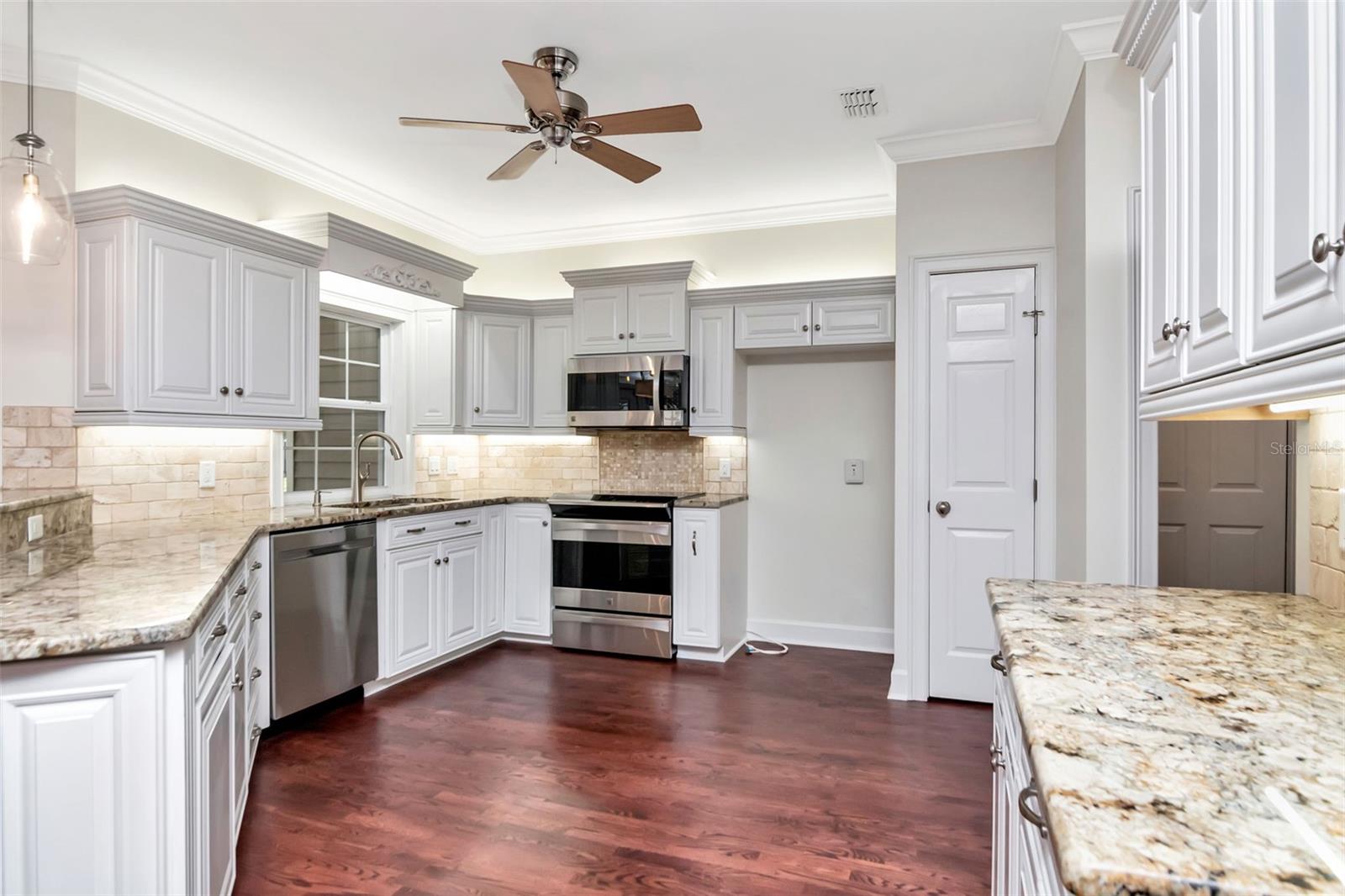 Image 61 of 76 For 5071 Windover Lane