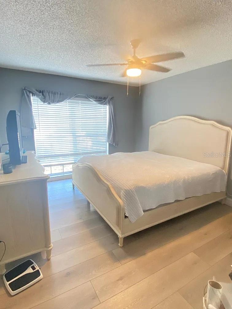 Image 5 of 8 For 9009 Bana Villa Court