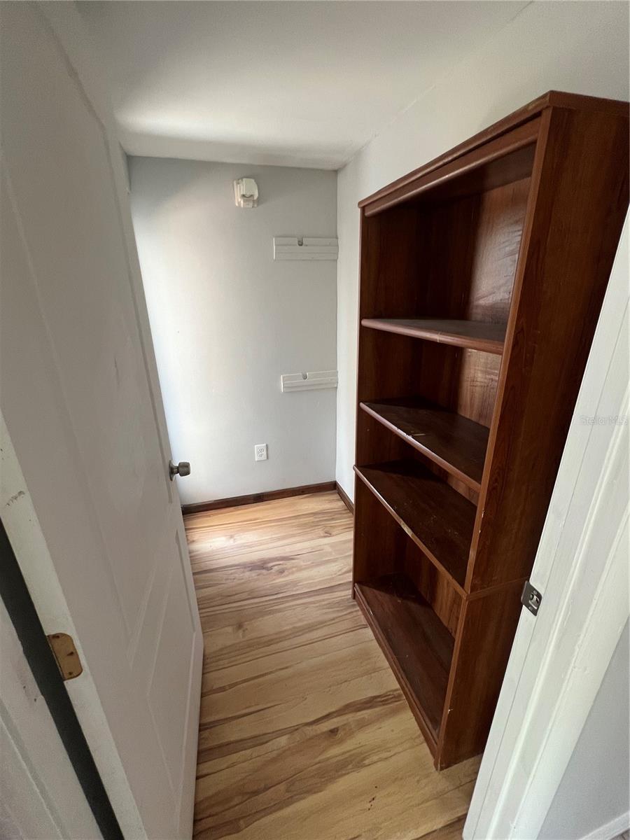 Image 12 of 15 For 518 41st Avenue S