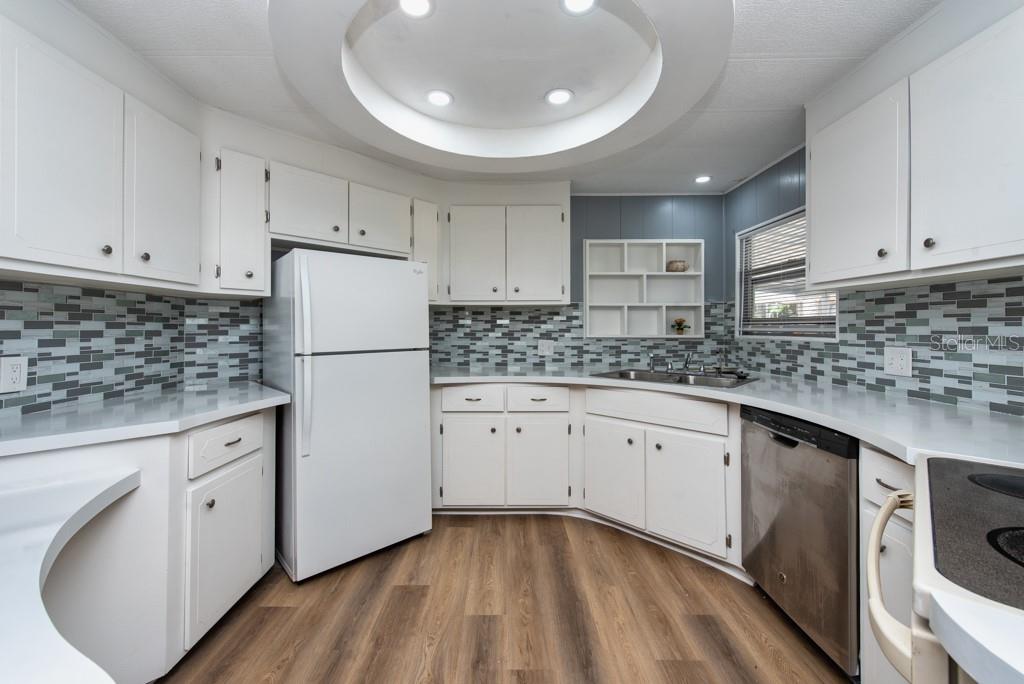 Image 11 of 38 For 11 Palm Forest Drive