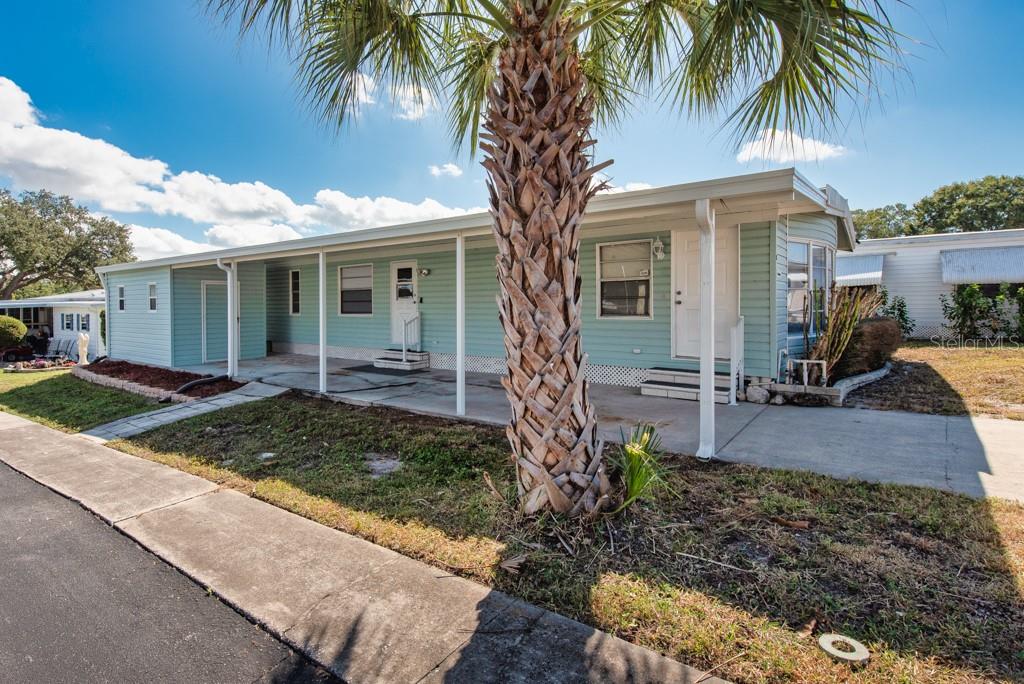 Image 2 of 38 For 11 Palm Forest Drive