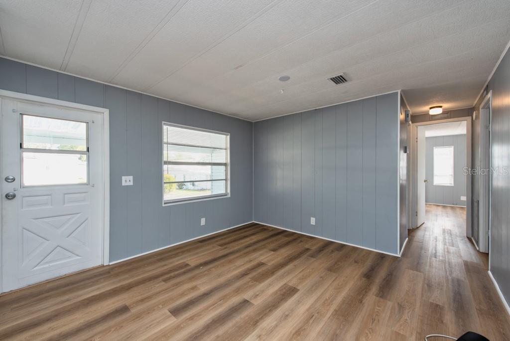 Image 8 of 38 For 11 Palm Forest Drive