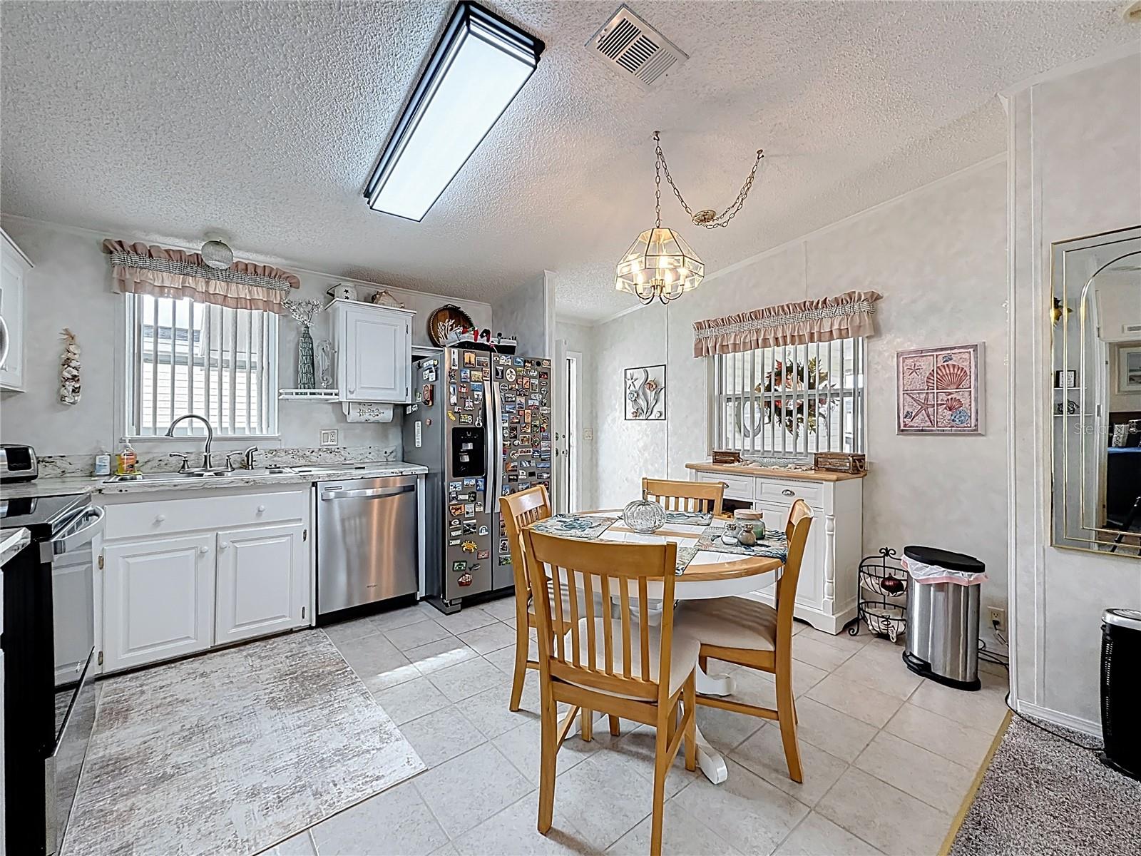 Image 13 of 39 For 278 Big Pine Avenue N