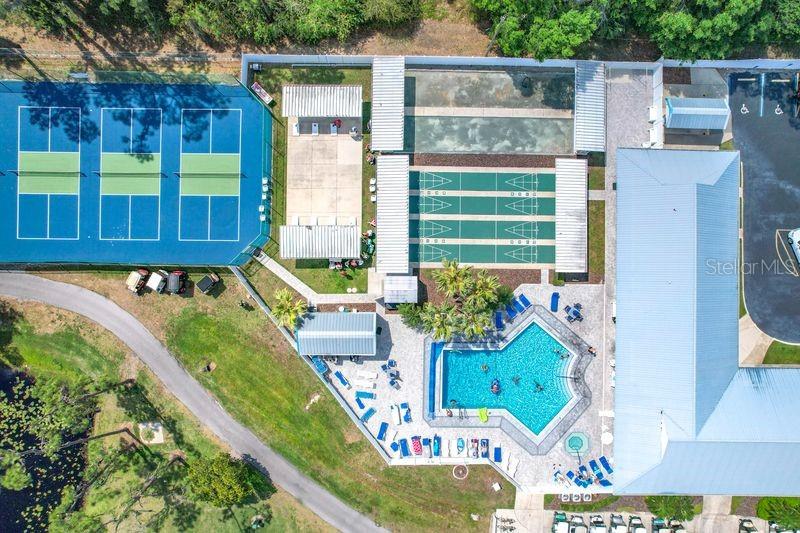 Image 37 of 39 For 278 Big Pine Avenue N