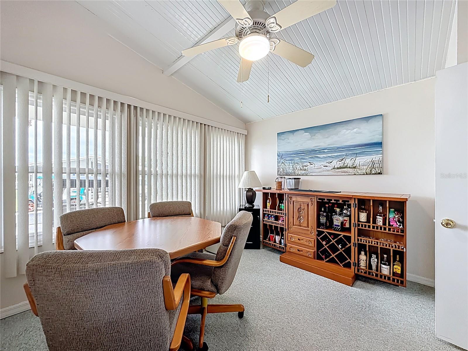 Image 6 of 39 For 278 Big Pine Avenue N