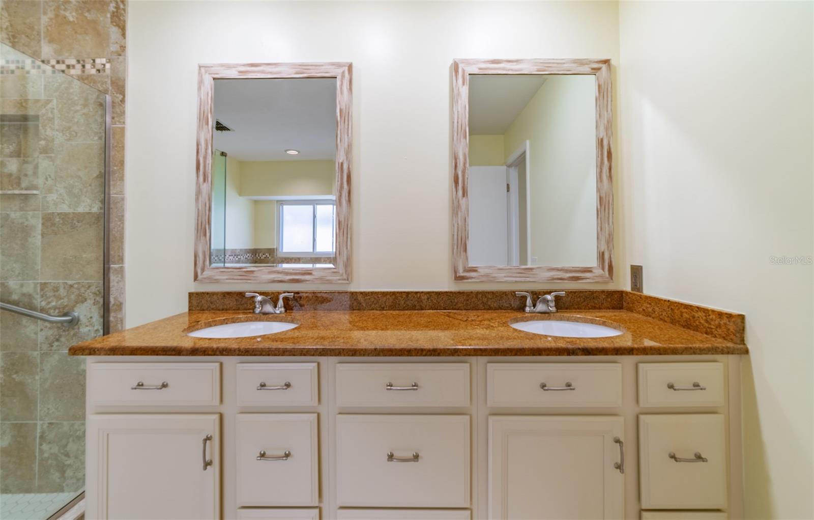 Image 26 of 57 For 9430 Pebble Glen Avenue